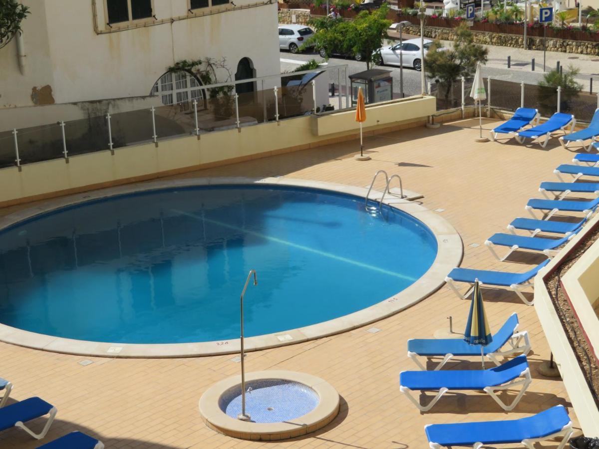 Apartamento T1 Com Piscina E Vista Mar - Praia Da Rocha Портіман Екстер'єр фото